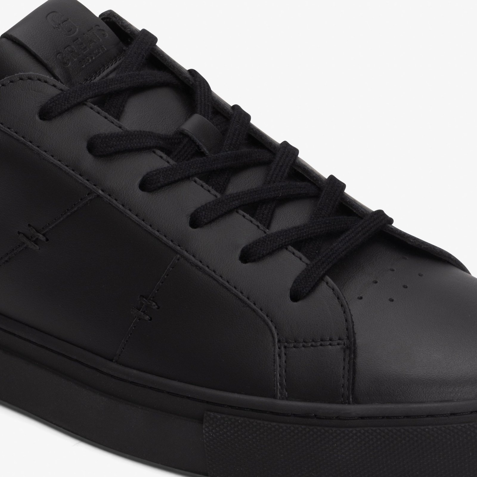 The Royale 2.0 - Triple Black